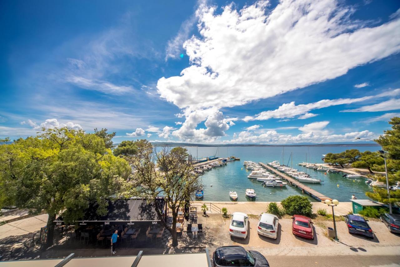 Apartments Sax Crikvenica Bagian luar foto